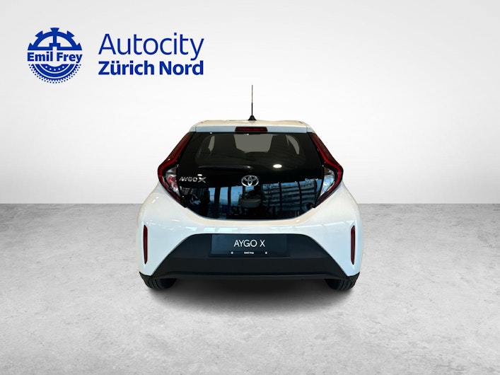 Vehicle image TOYOTA AYGO X