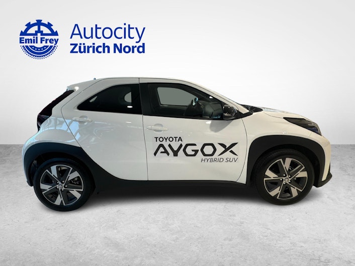 Vehicle image TOYOTA AYGO X