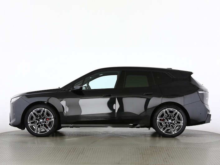 Vehicle image BMW iX