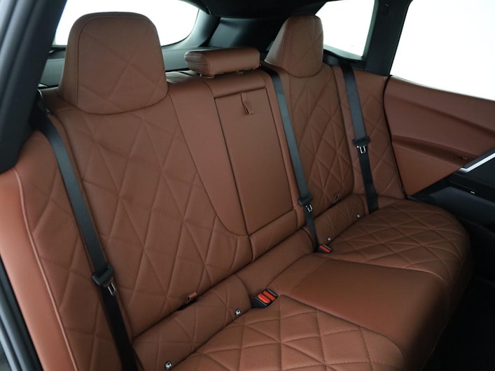 Vehicle image BMW iX