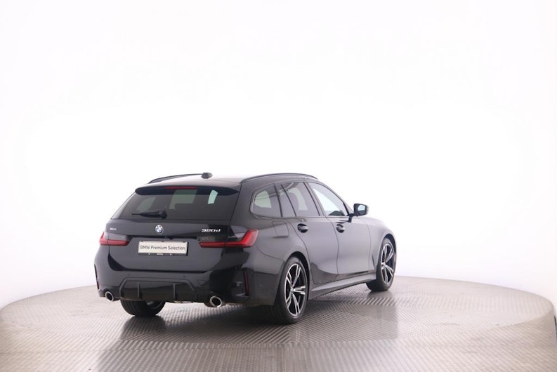 Vehicle image BMW 3 SERIES