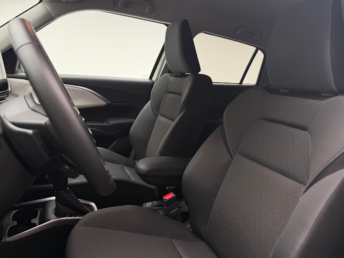 Vehicle image SUZUKI SWIFT