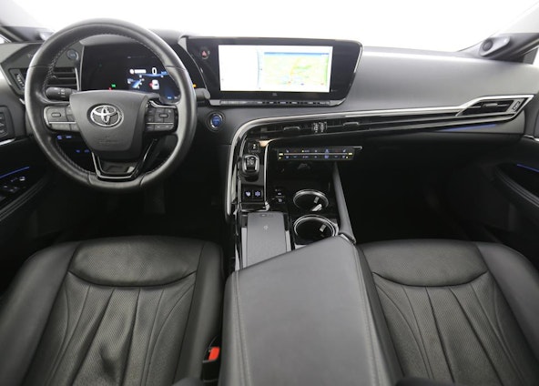 Vehicle image 4 Vehicle image 4