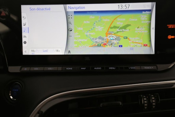 Vehicle image 6 Vehicle image 6