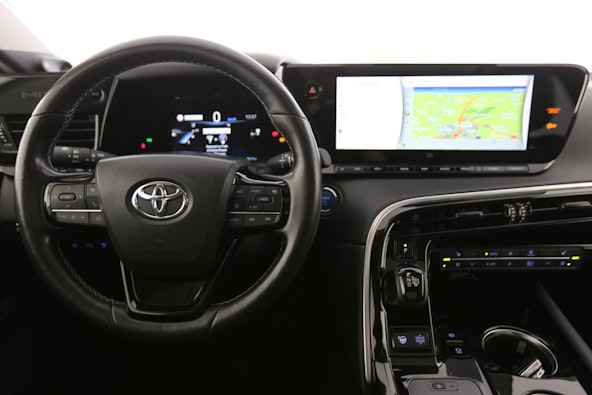 Vehicle image 5 Vehicle image 5