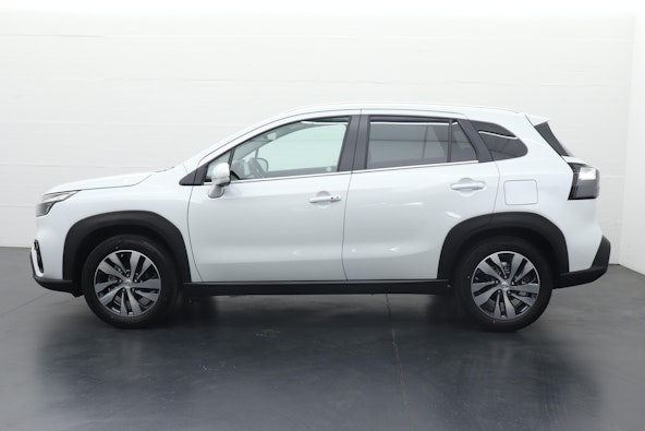 Vehicle image 3