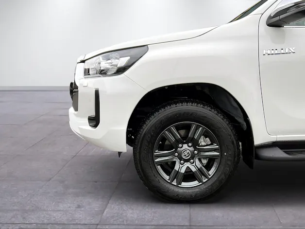Toyota Hilux Double Cab.-Pick-up 2.8 D-4D 204 Style MHEV
