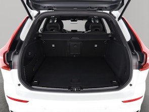 Vehicle image VOLVO XC60 2.0 T8 TE Black Edition eAWD