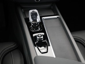 Vehicle image VOLVO XC60 2.0 T8 TE Black Edition eAWD