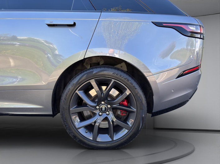 Vehicle image LAND ROVER RANGE ROVER VELAR