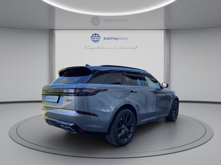 Vehicle image LAND ROVER RANGE ROVER VELAR