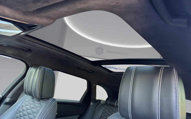 LAND ROVER Range Rover Velar 5.0 V8 SVA-Dynamic Edition: Prenotate ora ...