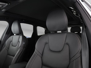 Vehicle image VOLVO XC60 2.0 T8 TE Black Edition eAWD