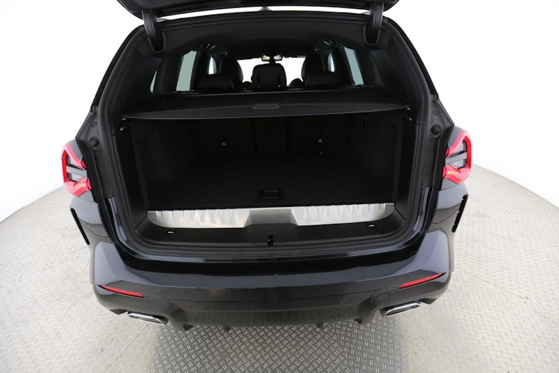 Vehicle image BMW X3