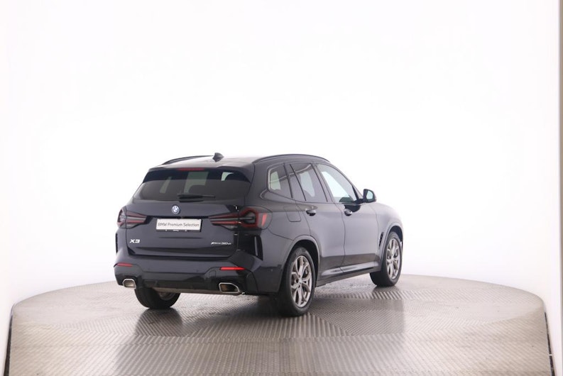 Vehicle image BMW X3