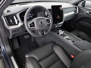 Vehicle image VOLVO XC60 2.0 T8 TE Black Edition eAWD