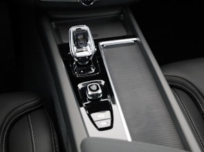 Vehicle image VOLVO XC60 2.0 T8 TE Black Edition eAWD