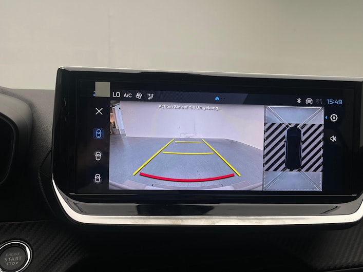 Vehicle image PEUGEOT 2008