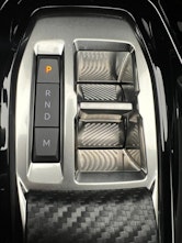 Vehicle image PEUGEOT 2008 1.2 Hybrid Allure Premium