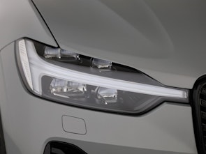 Vehicle image VOLVO XC60 2.0 T8 TE Black Edition eAWD