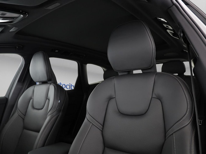 Vehicle image VOLVO XC60