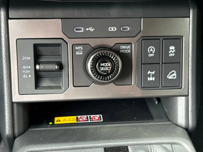 Fahrzeugbild TOYOTA HI-LUX