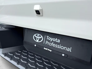 immagine del veicolo TOYOTA Hilux Double Cab.-Pick-up 2.8 D-4D 204 Style MHEV