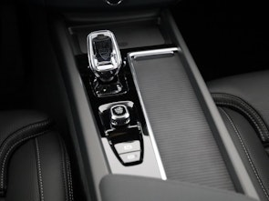 Vehicle image VOLVO XC60 2.0 T8 TE Black Edition eAWD