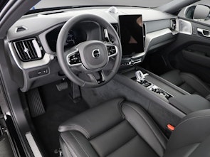 Vehicle image VOLVO XC60 2.0 T8 TE Black Edition eAWD