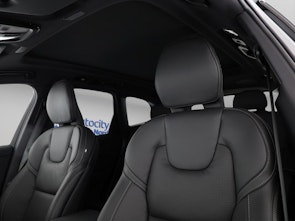 Vehicle image VOLVO XC60 2.0 T8 TE Black Edition eAWD