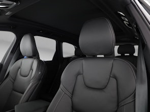 Vehicle image VOLVO XC60 2.0 T8 TE Black Edition eAWD