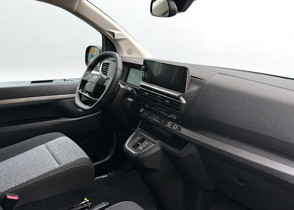 Vehicle image 6 Vehicle image 6