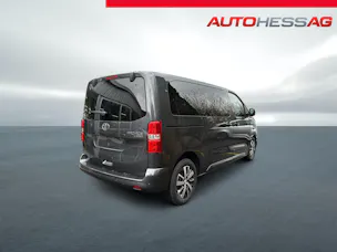 Toyota PROACE Verso L1 2.2 D Trend