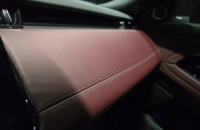 Vehicle image 18 Vehicle image 18