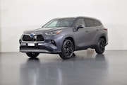 First vehicle image