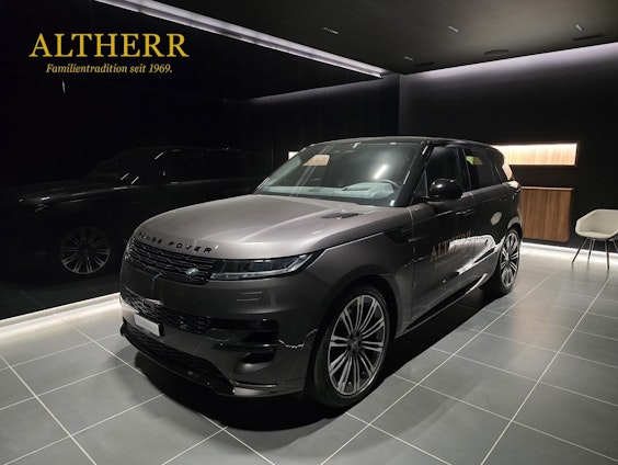 First vehicle image
