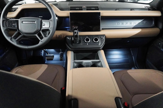 Vehicle image 7 Vehicle image 7