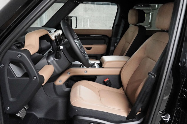 Vehicle image 8 Vehicle image 8