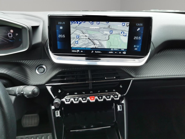 Vehicle image PEUGEOT 2008