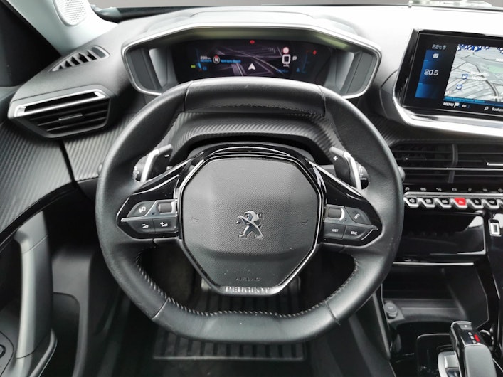 Vehicle image PEUGEOT 2008