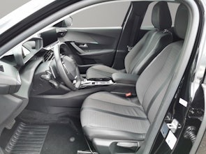 Vehicle image PEUGEOT 2008 1.2 PureTech 130 Allure Pack