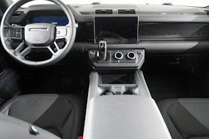 Vehicle image LAND ROVER Defender 130 3.0 D I6 X-Dynamic SE