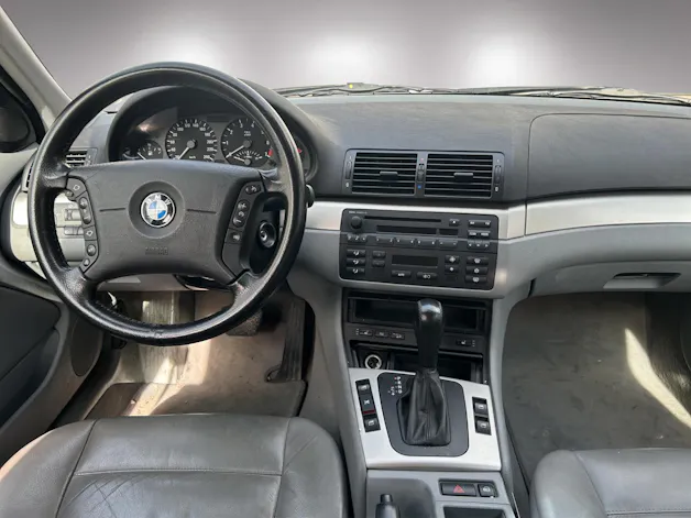 BMW 325xi Touring