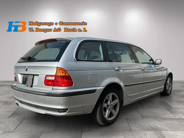 BMW 325xi Touring