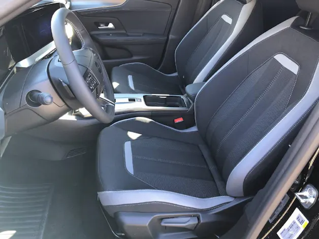 Opel Mokka 1.2 T 136 MHEV GS