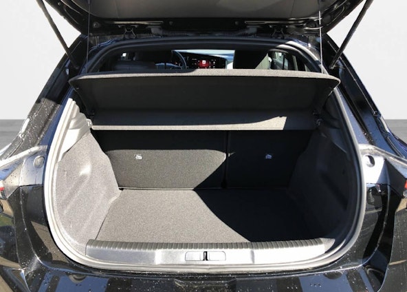 Vehicle image 8 Vehicle image 8