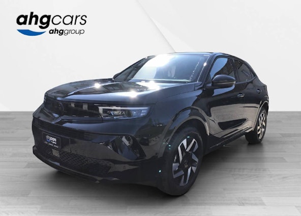 First vehicle image First vehicle image