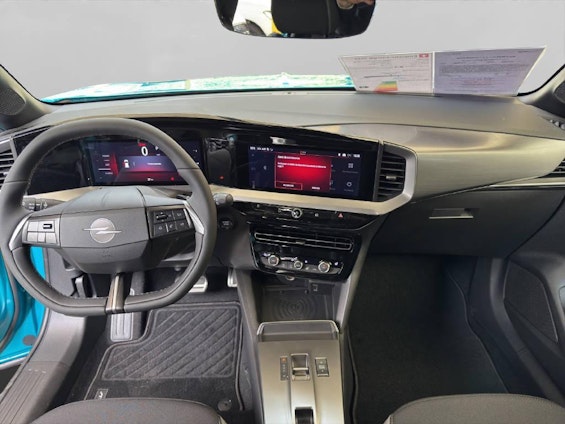 Vehicle image 6 Vehicle image 6