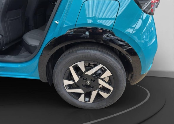 Vehicle image 9 Vehicle image 9