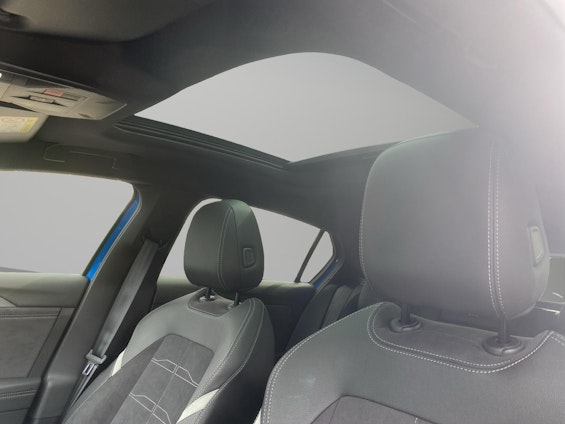 Vehicle image 10 Vehicle image 10